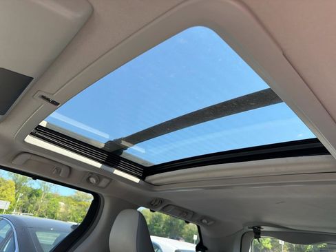 Used 2013 Toyota Sienna Limited w/ Premium Pkg AWD/4WD image 20