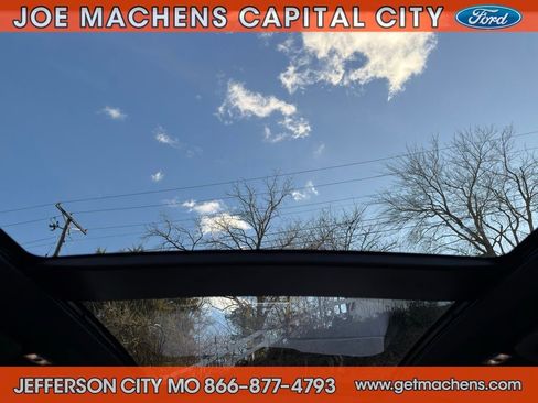 Used 2022 Lincoln Corsair Grand Touring w/ Elements Technology Bundle image 13