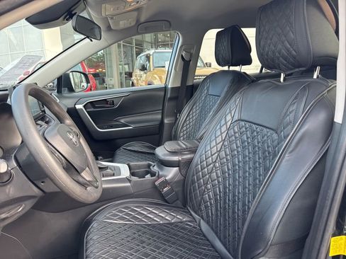 Certified 2020 Toyota RAV4 LE w/ All Weather Liner Package image 19