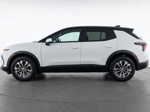 Used 2025 Chevrolet Equinox LT image 5