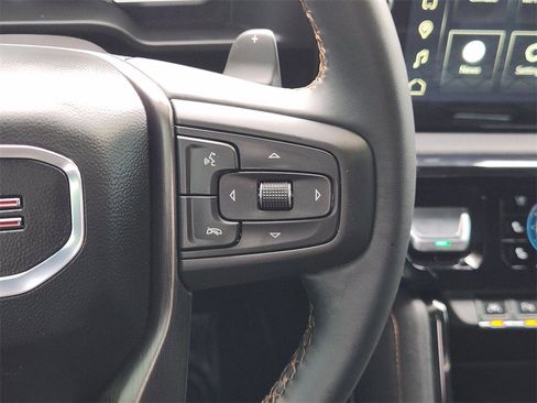 Used 2024 GMC Sierra 1500 AT4 w/ Technology Package image 25