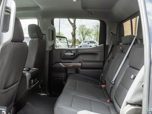 Used 2021 Chevrolet Silverado 1500 LT Trail Boss w/ Convenience Package II AWD/4WD image 27