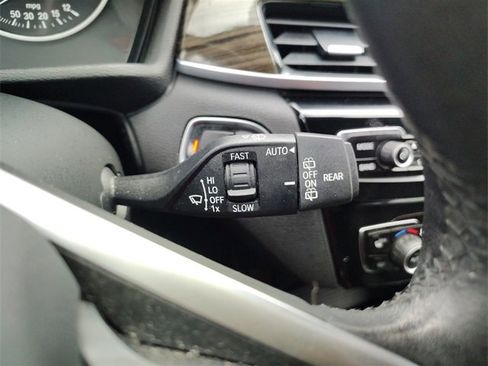 Used 2016 BMW X1 xDrive28i image 17