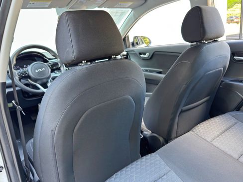 Used 2022 Kia Rio LX FWD image 27