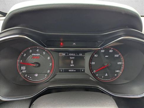 Used 2022 Chevrolet TrailBlazer RS w/ Convenience Package FWD image 11