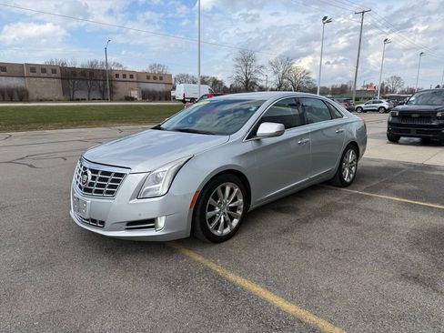 Used 2014 Cadillac XTS Luxury image 26