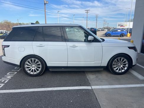 Used 2018 Land Rover Range Rover HSE image 8