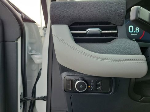 New 2026 Ford Explorer Platinum w/ LUX Leather Package image 21