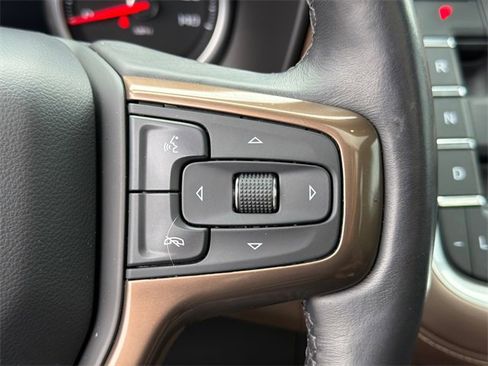 Used 2021 Chevrolet Tahoe High Country w/ Premium Package image 27