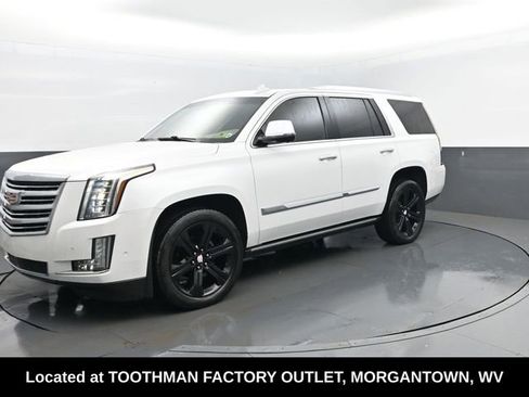 Used 2019 Cadillac Escalade Platinum image 1
