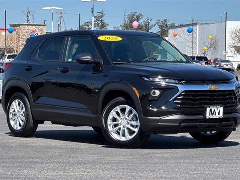 New 2026 Chevrolet TrailBlazer LS w/ LS Convenience Package FWD image 2