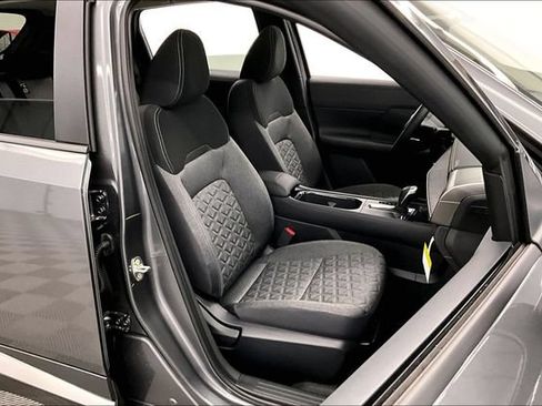 New 2027 Nissan Kicks SV w/ SV Premium Package AWD/4WD image 37