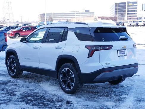 New 2026 Chevrolet Equinox LT image 8