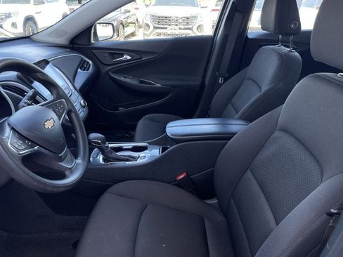 Used 2024 Chevrolet Malibu LT FWD image 15