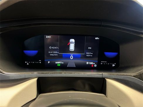 Certified 2022 Volkswagen Taos SE image 22