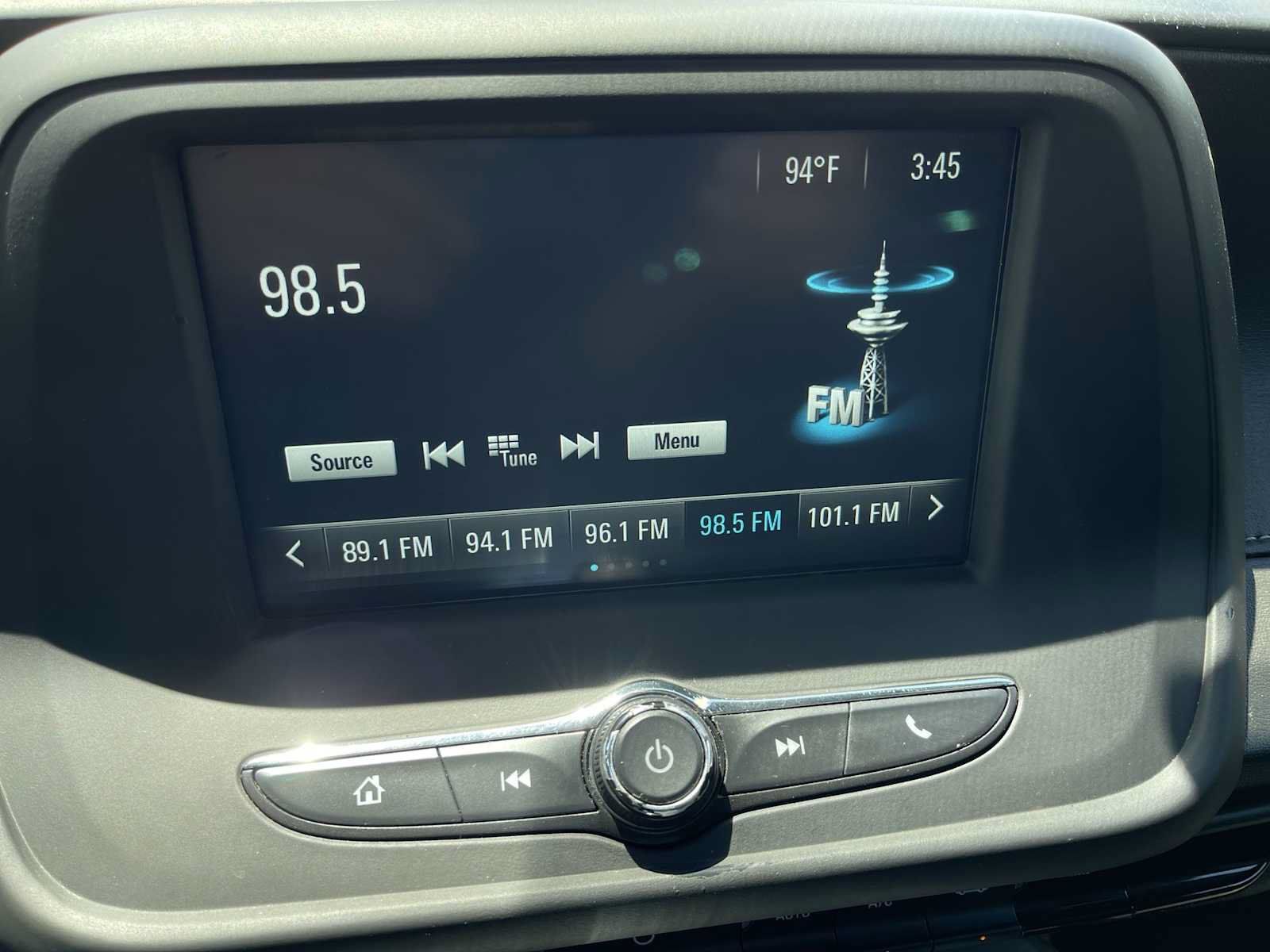 Used 2018 Chevrolet Camaro LT RWD image 12