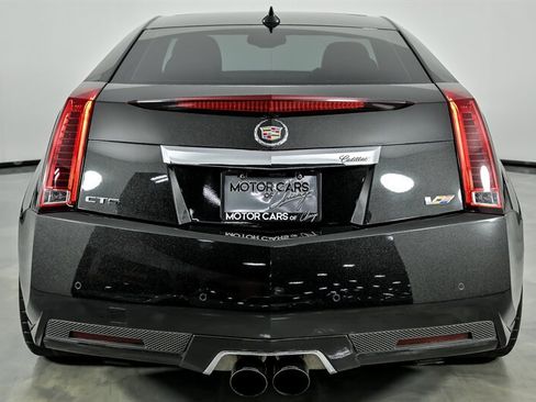 Used 2011 Cadillac CTS V image 10