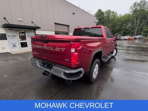 Used 2022 Chevrolet Silverado 2500 LTZ w/ LTZ Convenience Package AWD/4WD image 4
