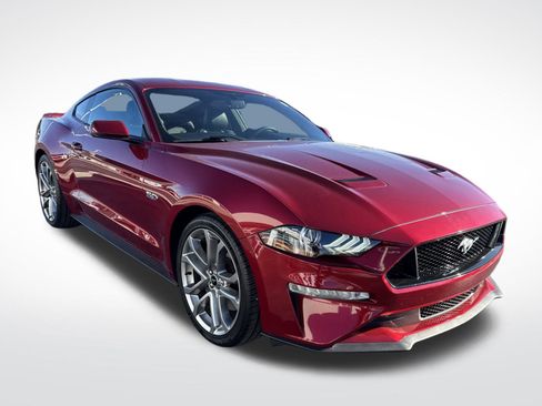 Certified 2019 Ford Mustang GT Premium image 4