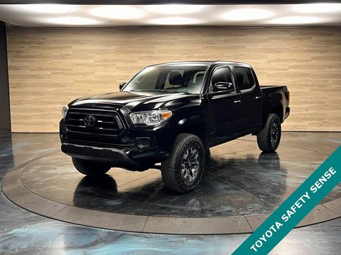 Used 2022 Toyota Tacoma SR image 5