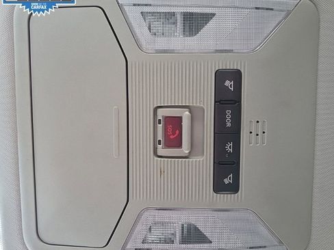 Used 2021 Toyota RAV4 XLE FWD image 33