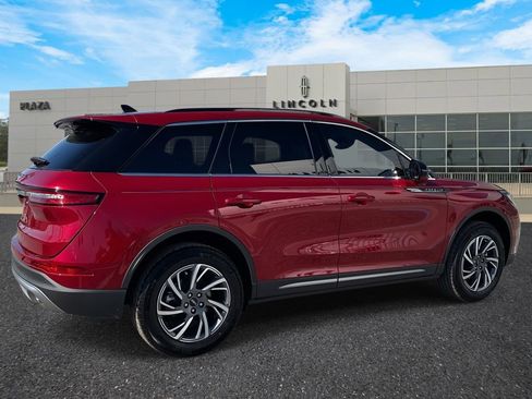 New 2026 Lincoln Corsair Premiere image 3