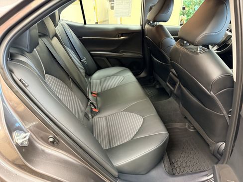 Used 2023 Toyota Camry SE FWD image 13