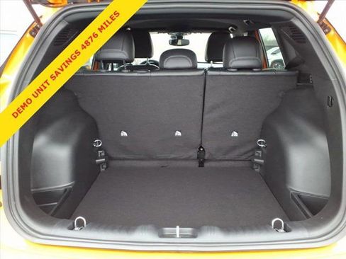 New 2026 Jeep Compass Latitude AWD/4WD image 18