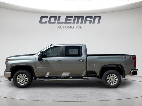 New 2026 Chevrolet Silverado 2500 LT w/ Convenience Package AWD/4WD image 2