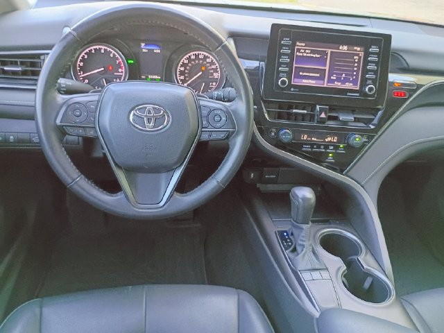 Used 2023 Toyota Camry SE w/ Convenience Package FWD image 31