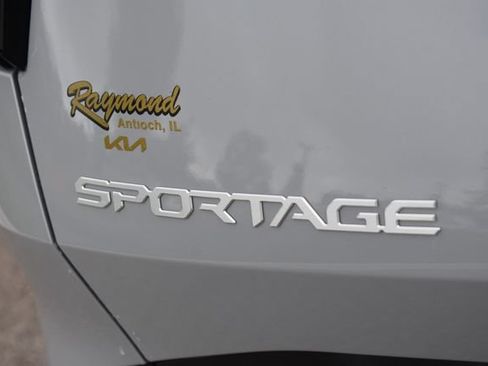 Used 2024 Ford Escape SE FWD image 29