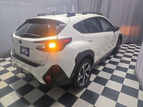 Certified 2024 Subaru Crosstrek 2.0i Premium image 9