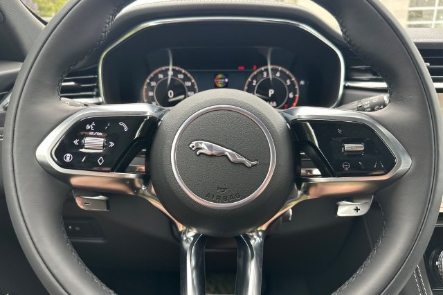 New 2026 Jaguar F-PACE R-Dynamic S AWD/4WD image 22