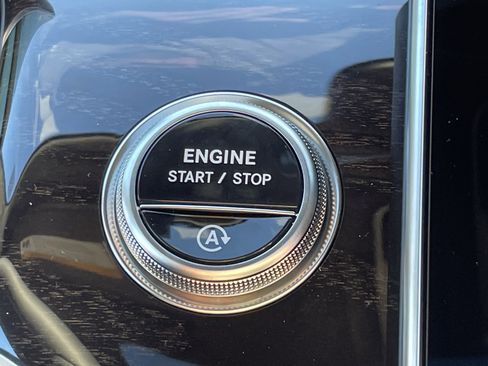 New 2026 Mercedes-Benz GLC 300 image 29