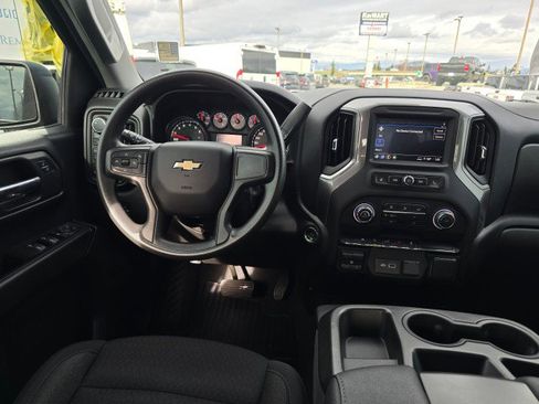 Used 2023 Chevrolet Silverado 1500 Custom image 22