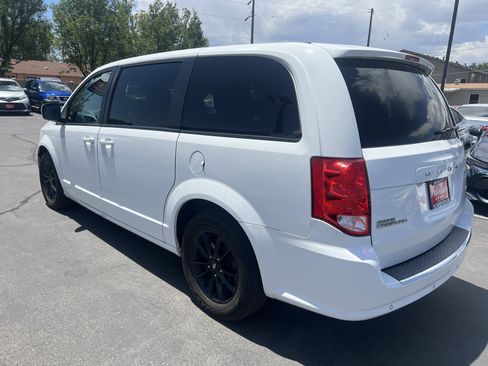 Used 2019 Dodge Grand Caravan GT w/ Safety Sphere Group FWD image 7