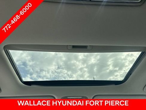 Used 2020 Kia Telluride EX w/ Towing Package FWD image 18
