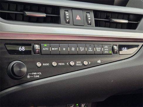 Used 2020 Lexus ES 350 F Sport w/ Accessory Package 2 image 29