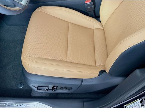 New 2026 Lexus RX 350h AWD/4WD image 21