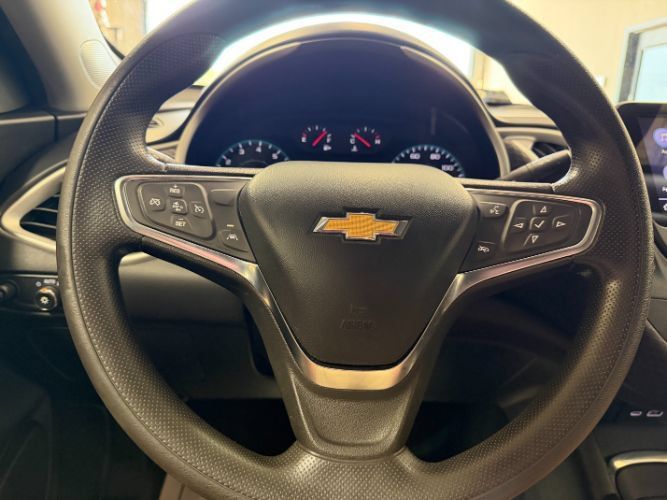 Used 2024 Chevrolet Malibu LT FWD image 20