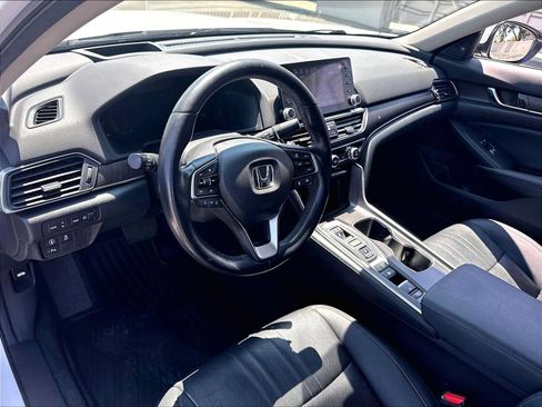 Used 2020 Honda Accord Touring image 15
