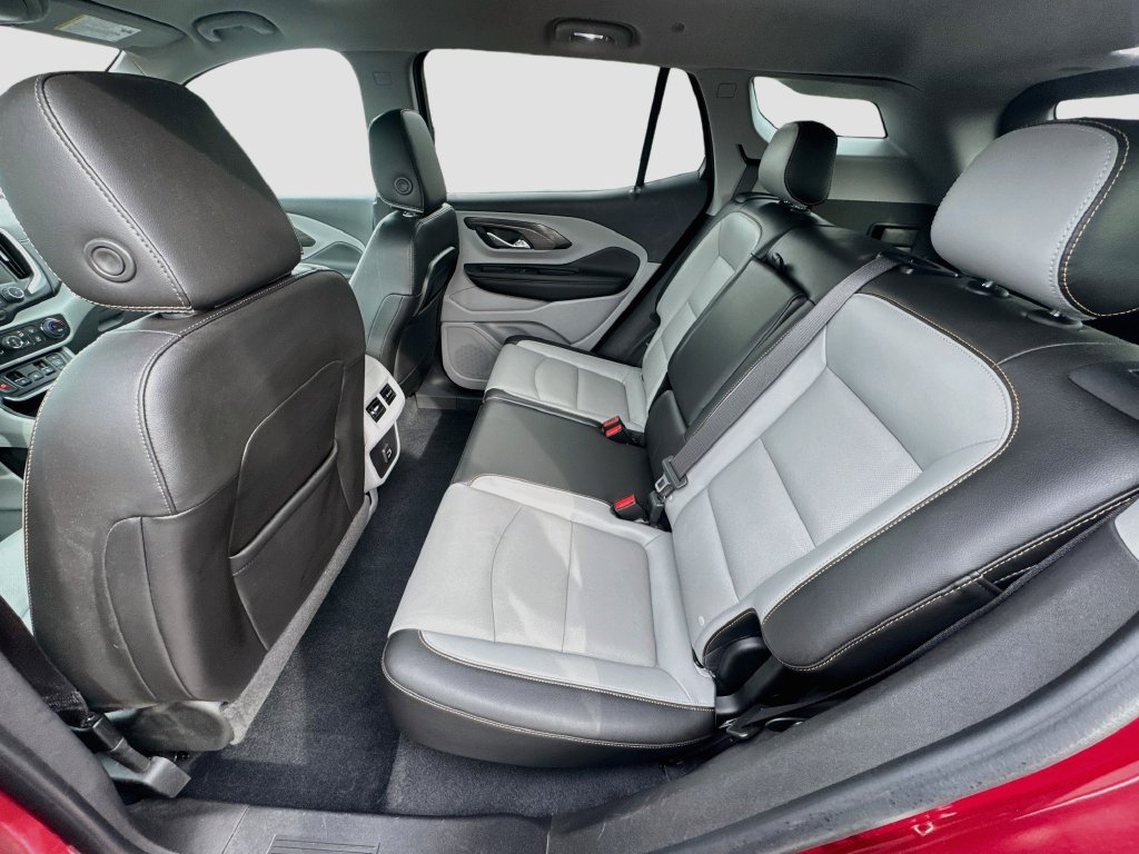 Used 2021 GMC Terrain SLT w/ LPO, Floor Liner Package AWD/4WD image 22