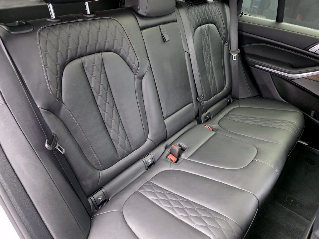 Used 2021 BMW X5 M50i w/ Premium Package AWD/4WD image 26