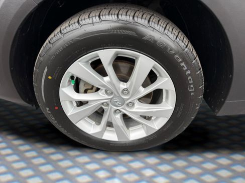 Used 2019 Hyundai Tucson SE AWD/4WD image 14