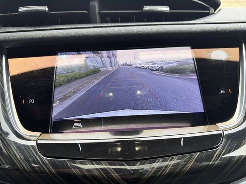 Certified 2023 Cadillac XT6 Premium Luxury image 33