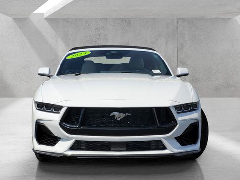 Used 2024 Ford Mustang Premium image 2