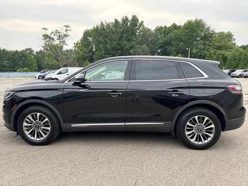 Used 2023 Lincoln Nautilus AWD w/ Premium Package image 7