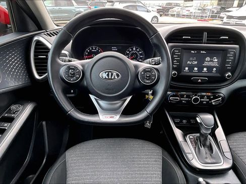 Used 2021 Kia Soul GT-Line FWD image 6