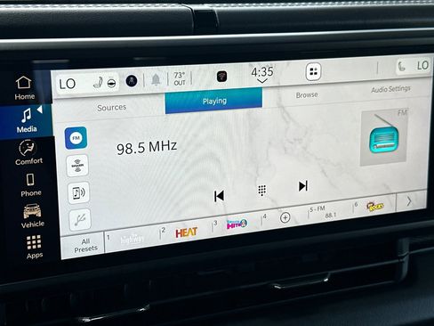 New 2025 Jeep Gladiator Mojave w/ Convenience Group image 17