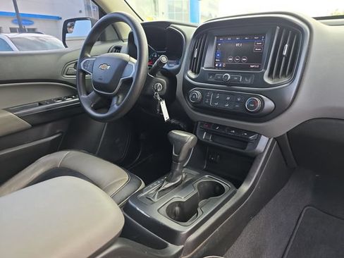 Used 2020 Chevrolet Colorado W/T w/ WT Convenience Package AWD/4WD image 17